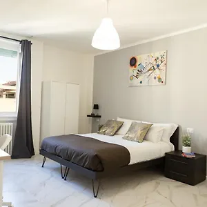 https://santa-marta-apartments.italymilanhotels.net