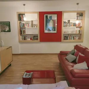 https://casa-anita-in-centro.palermohotels.org